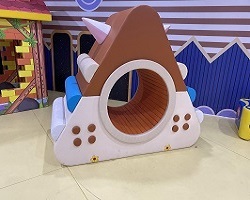 Large children's indoor playground style 1