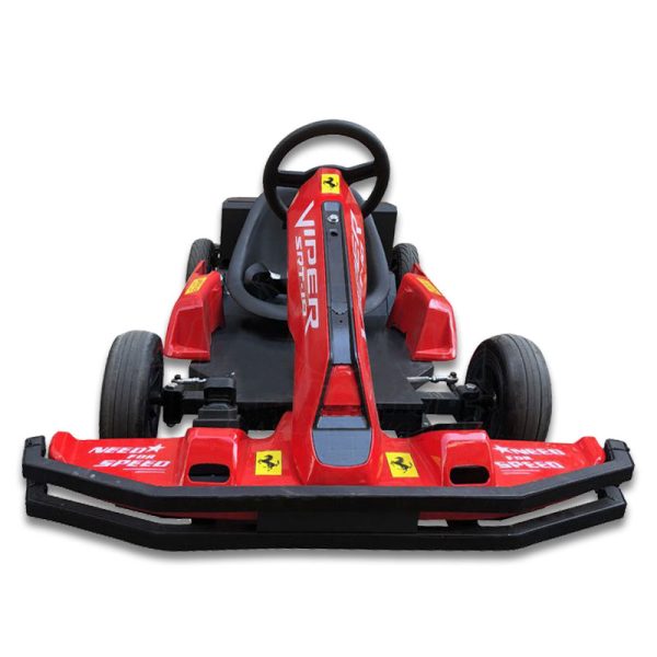 Children’s go-kart with bright colors, perfect for outdoor racing fun and entertainment.